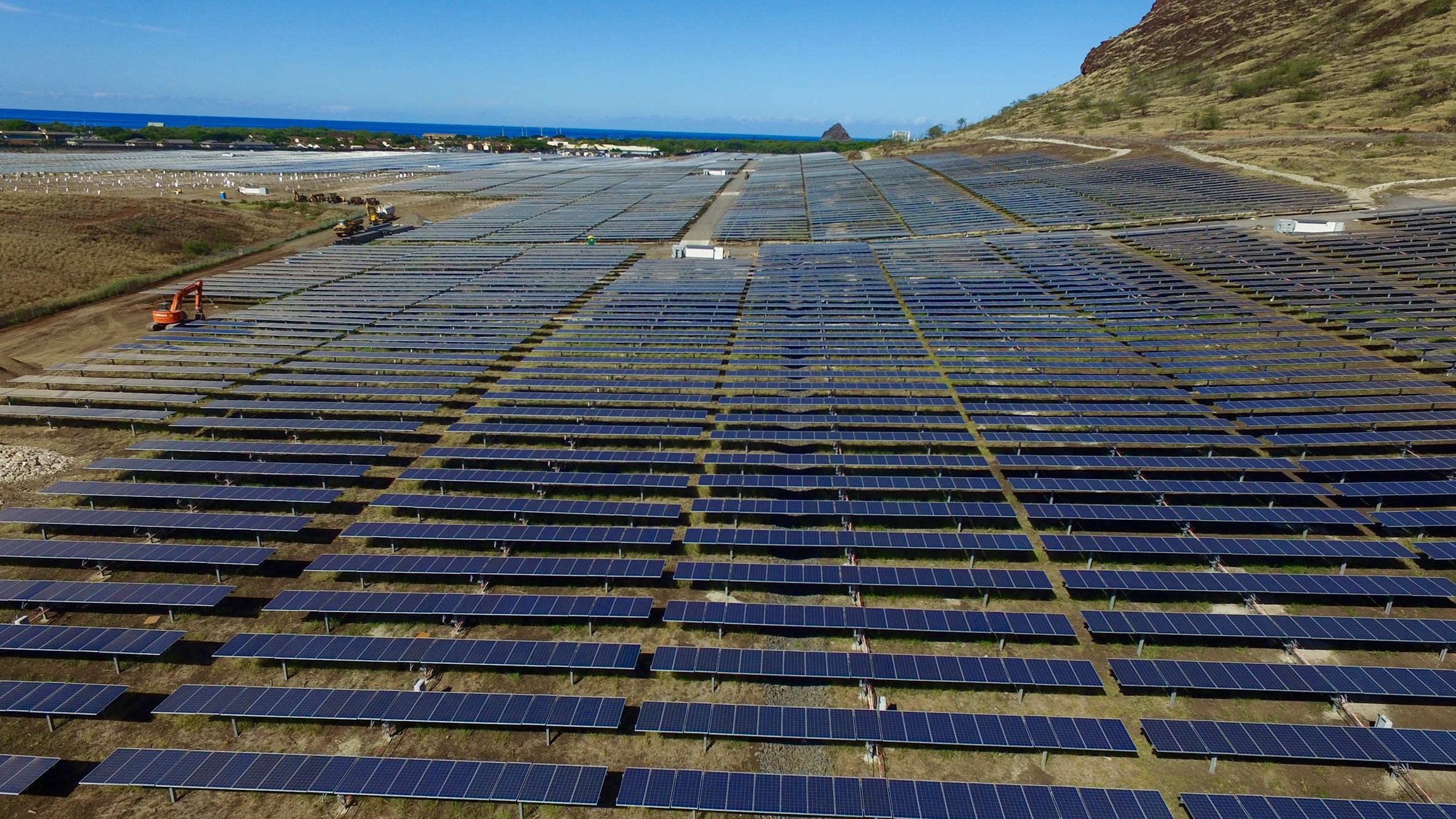 hawaii-ahe-largest-solar-farm-in-hawai-i-on-track-for-operation-in