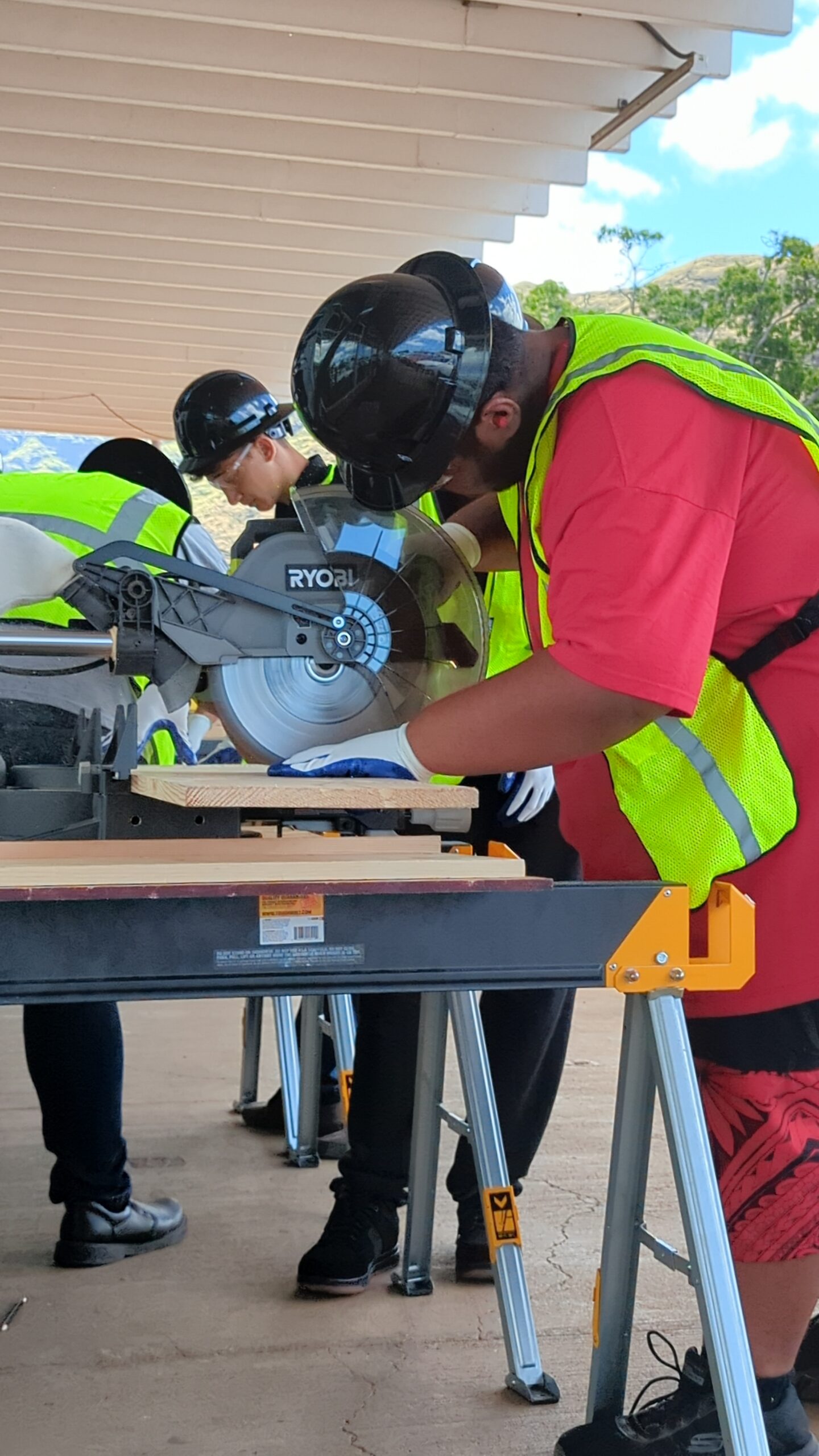 Hawaii Ahe Makaha Learning Center's Aloha Construction Foundations